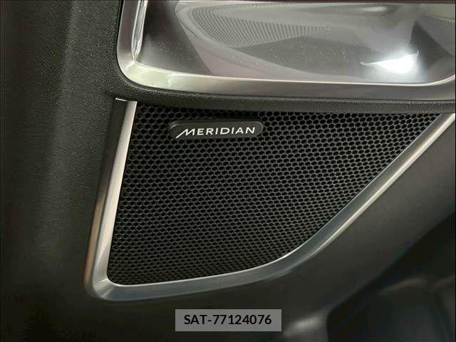 Jaguar E-PACE 2022-01 6815366-8