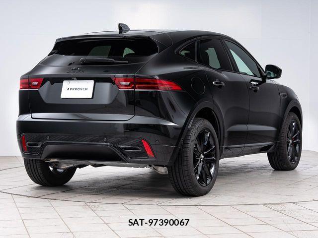 Jaguar E-PACE 2025-03 6906791-13