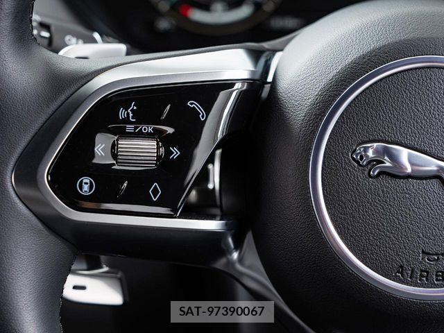 Jaguar E-PACE 2025-03 6906791-18