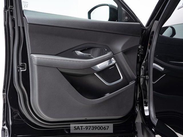 Jaguar E-PACE 2025-03 6906791-3