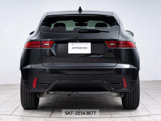 Jaguar E-PACE 2025-03 6906799-2