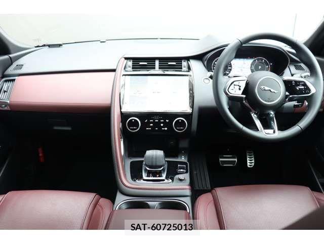 Jaguar E-PACE 2025-03 7219992-13
