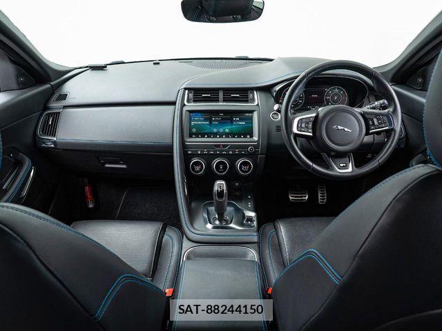 Jaguar E-PACE 2019-07 7219990-1
