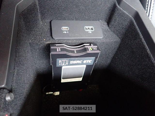 Jaguar E-PACE 2022-05 7220001-16