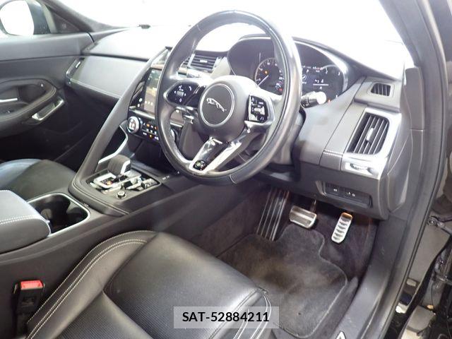 Jaguar E-PACE 2022-05 7220001-1