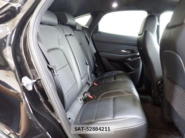 Jaguar E-PACE 2022-05 7220001-21