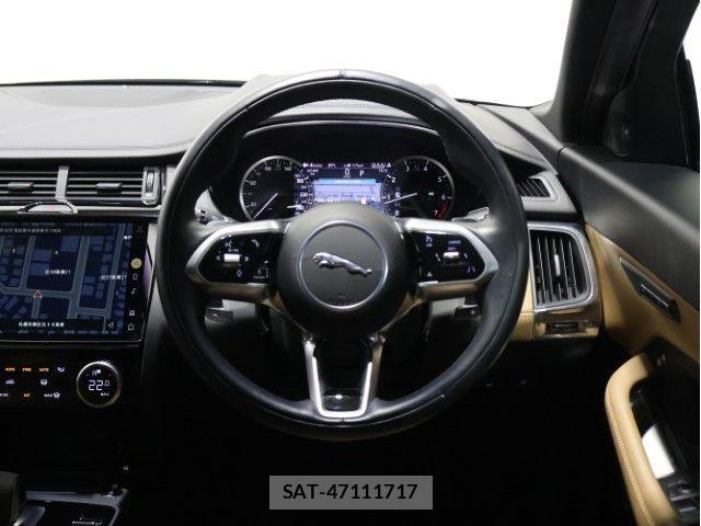 Jaguar E-PACE 2022-03 7219991-18
