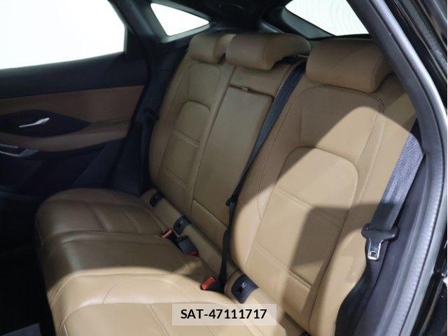 Jaguar E-PACE 2022-03 7219991-4