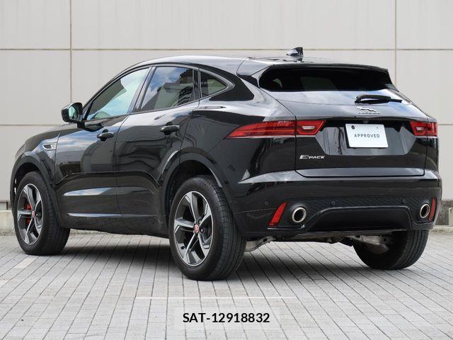 Jaguar E-PACE 2022-08 7219994-18
