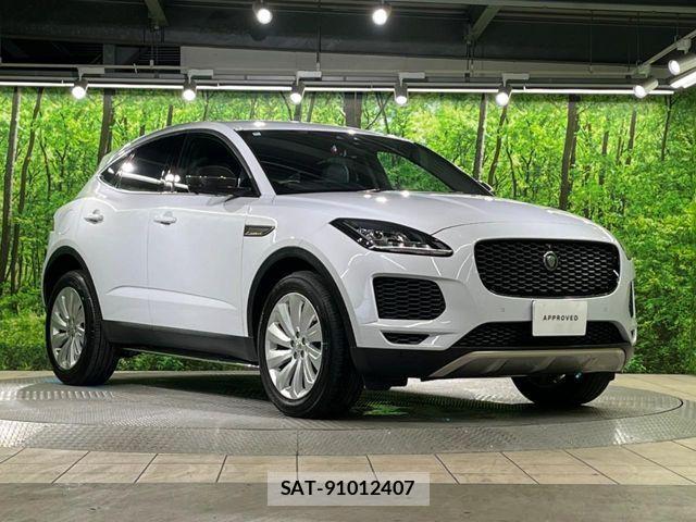Jaguar E-PACE 2018-03 7272086-16