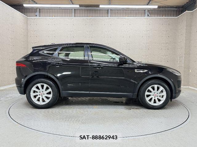 Jaguar E-PACE 2018-10 7272088-9