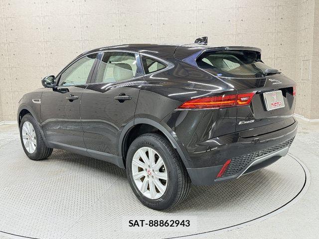 Jaguar E-PACE 2018-10 7272088-10