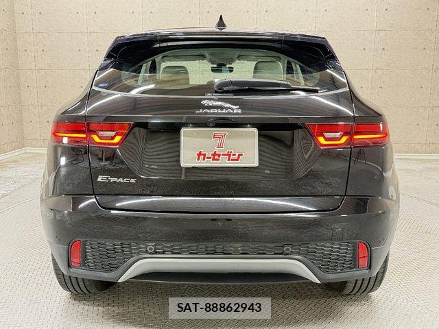 Jaguar E-PACE 2018-10 7272088-11