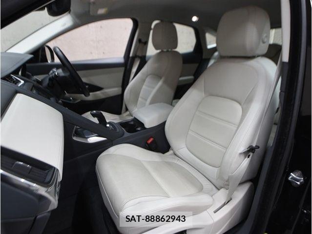 Jaguar E-PACE 2018-10 7272088-4