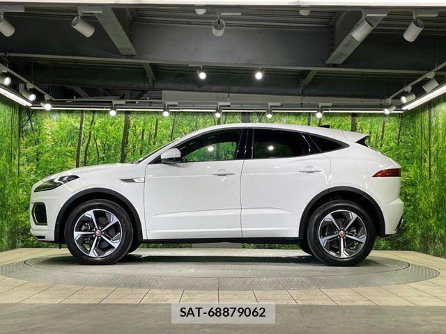 Jaguar E-PACE 2023-03 7272085-17