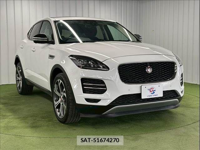 Jaguar E-PACE 2019-06 7724359-15