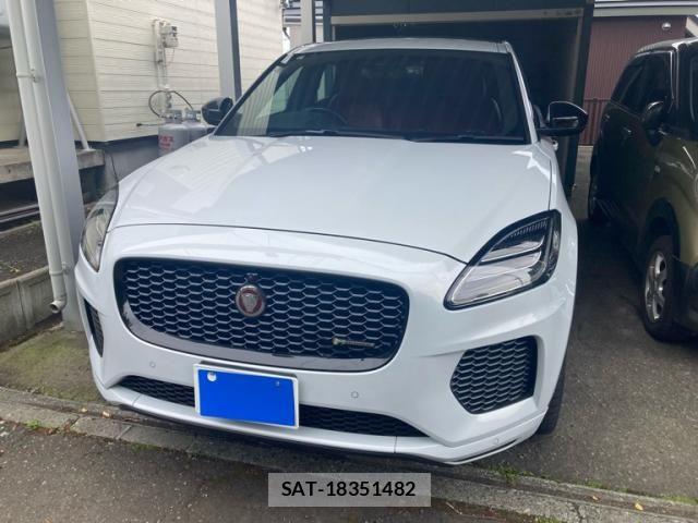 Jaguar E-PACE 2019-08 7724366-1