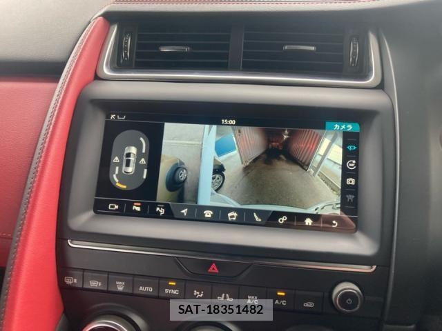 Jaguar E-PACE 2019-08 7724366-22