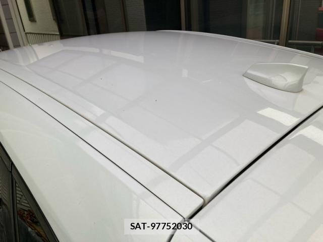 Jaguar E-PACE 2019-01 7962135-23