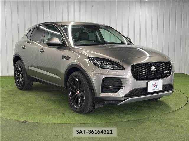 Jaguar E-PACE 2021-09 7962132-15