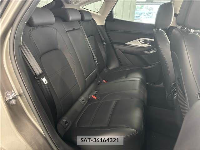 Jaguar E-PACE 2021-09 7962132-7