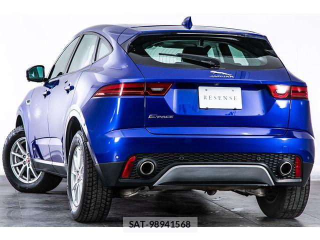 Jaguar E-PACE 2019-03 7962133-9