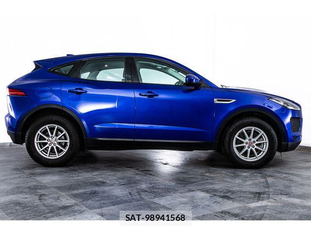 Jaguar E-PACE 2019-03 7962133-13