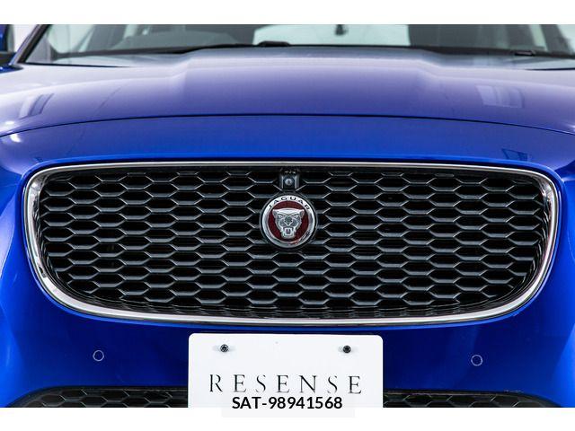 Jaguar E-PACE 2019-03 7962133-17