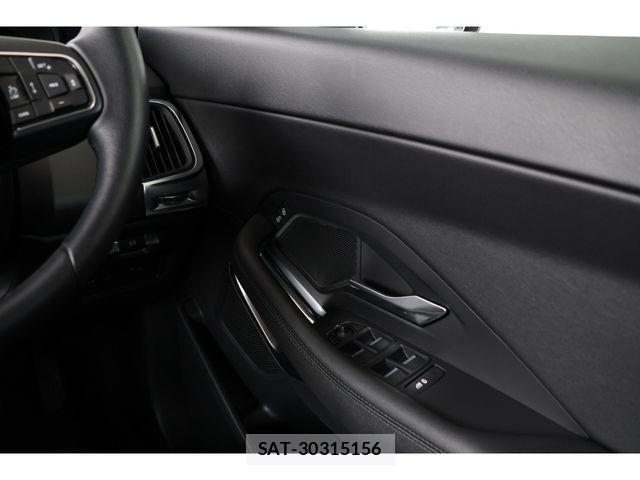 Jaguar E-PACE 2020-02 8099767-19