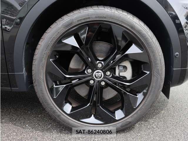 Jaguar E-PACE 2025-03 8207980-10