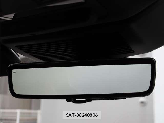 Jaguar E-PACE 2025-03 8207980-23