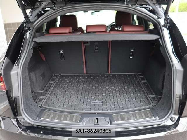 Jaguar E-PACE 2025-03 8207980-25