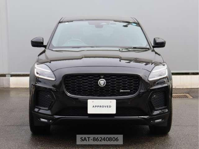 Jaguar E-PACE 2025-03 8207980-3