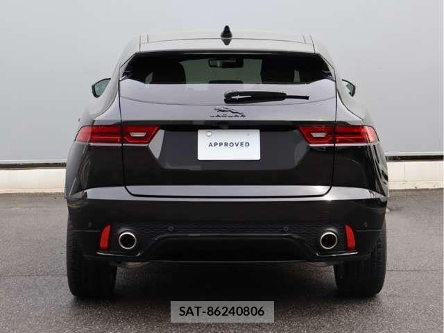 Jaguar E-PACE 2025-03 8207980-4