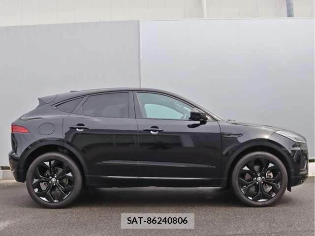 Jaguar E-PACE 2025-03 8207980-7