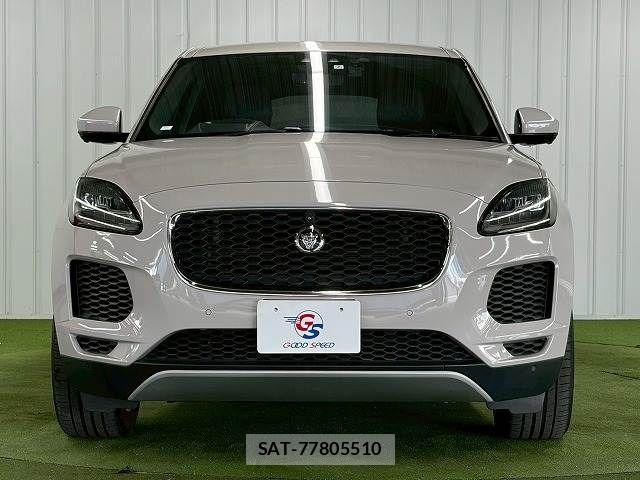 Jaguar E-PACE 2018-05 8245491-12