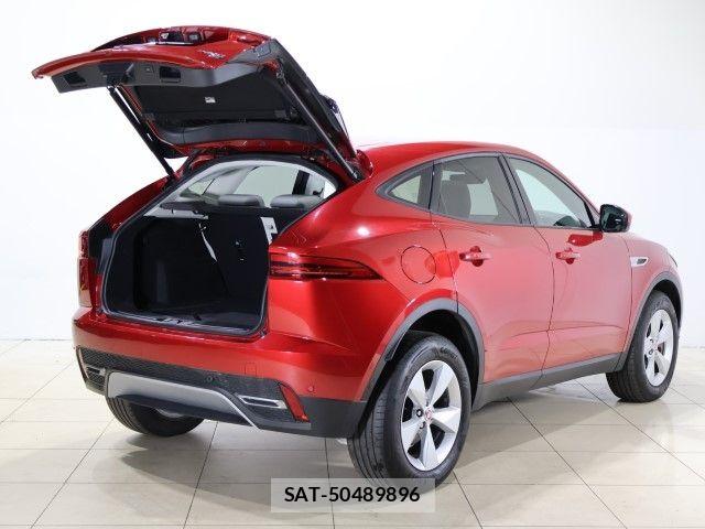 Jaguar E-PACE 2022-02 8314893-16