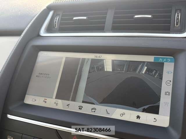 Jaguar E-PACE 2018-12 8314892-24