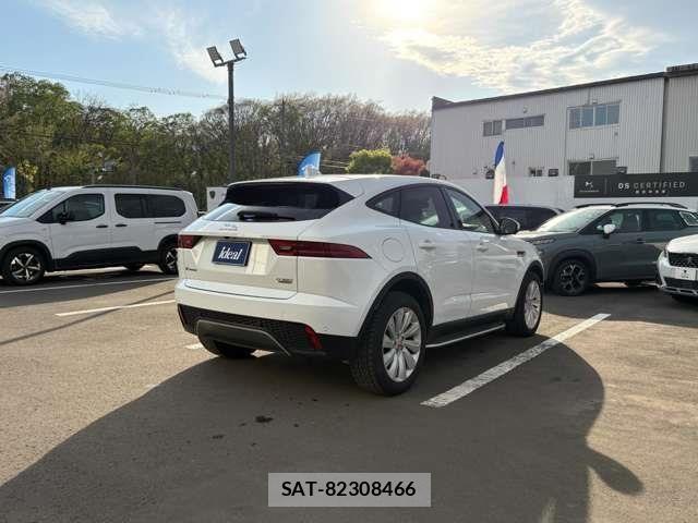 Jaguar E-PACE 2018-12 8314892-4