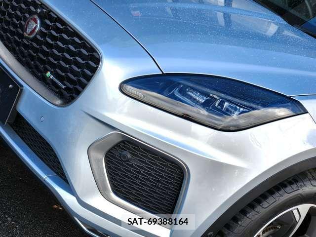 Jaguar E-PACE 2021-09 8314890-16