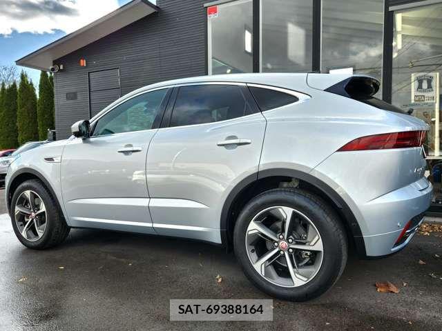 Jaguar E-PACE 2021-09 8314890-20