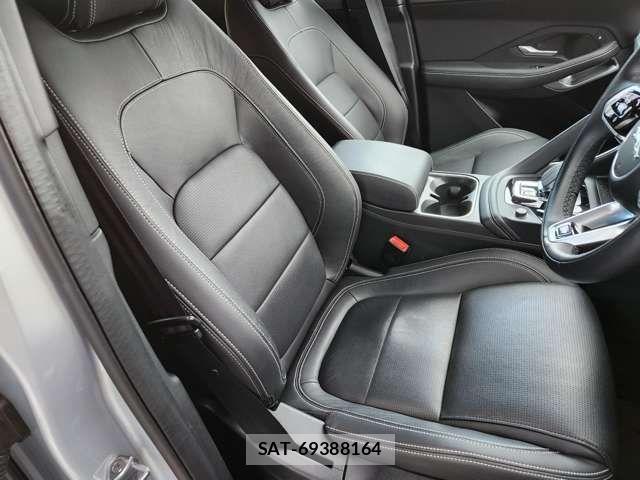 Jaguar E-PACE 2021-09 8314890-6