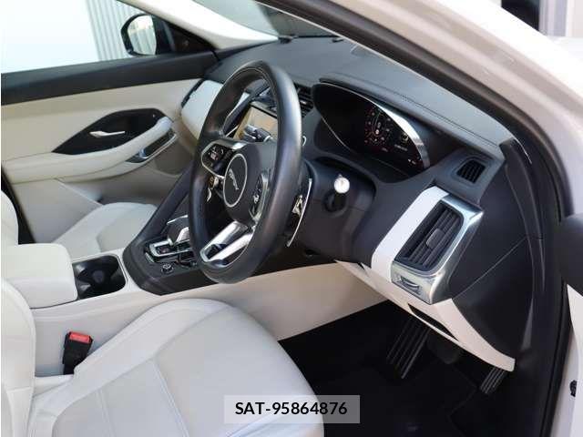 Jaguar E-PACE 2022-01 8562228-1
