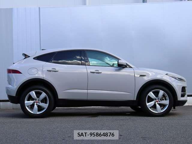 Jaguar E-PACE 2022-01 8562228-6