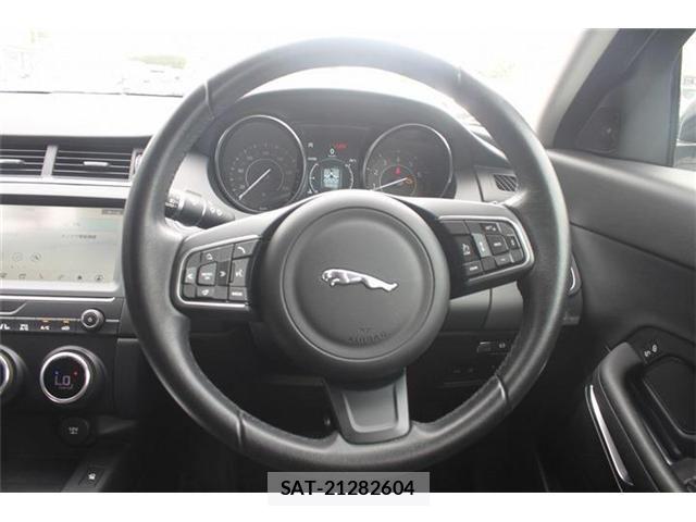 Jaguar E-PACE 2019-03 8666290-20
