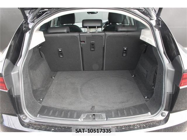 Jaguar E-PACE 2022-03 8685738-11