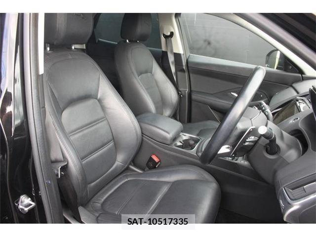 Jaguar E-PACE 2022-03 8685738-14