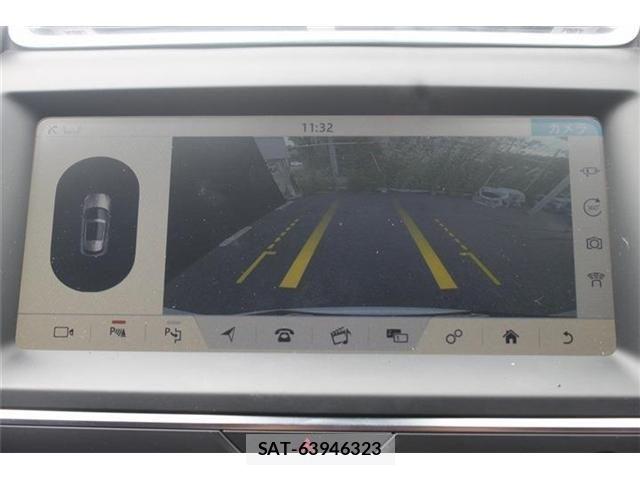 Jaguar E-PACE 2018-12 8742854-4
