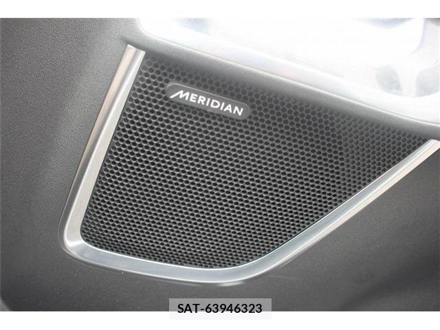 Jaguar E-PACE 2018-12 8742854-5