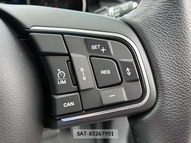 Jaguar E-PACE 2019-09 8829586-20